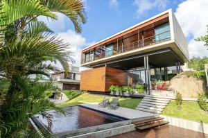 Casa com piscina em Cacupé, Florianópolis