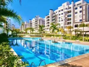 APARTAMENTO A VENDA NO BAIRRO ABRAÃO - 3 SUÍTES - 3 VAGAS - FRENTE MAR