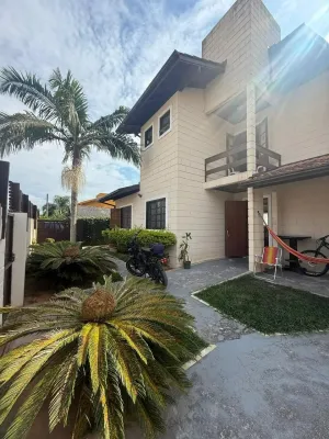 Casa com piscina à venda no Rio Tavares