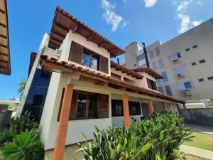 Casa à venda no bairro Pio Corrêa, em Criciúma/SC.