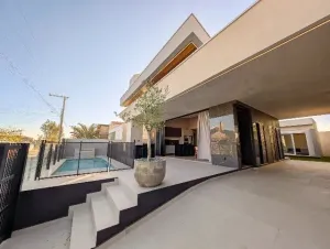Casa 3 suítes frente para o mar APENAS 200m da areia da praia Zona Sul Balneário Rincão