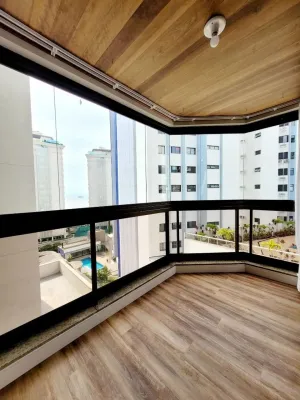 Apartamento com 3 dormitórios à venda, 121 m² por R$ 1.700.000,00 - Agronômica - Florianóp