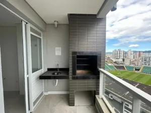 Apartamento à Venda no Canto, Florianópolis