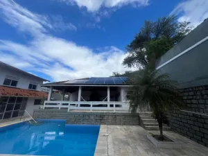 Casa para venda em Trindade com 4 quartos, sendo 2 suítes , 370m²