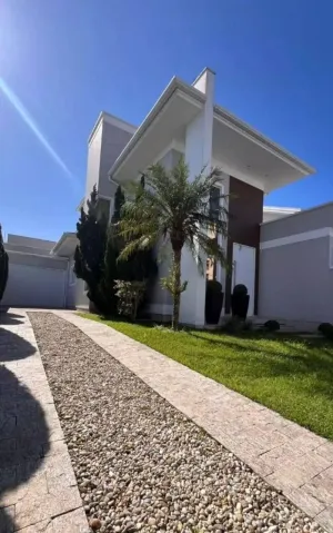 Casa - 3 dormitórios - localizado em Tijucas / Universitário REF: DW620490