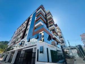 Apartamento novo na Praia de Palmas - Governador Celso Ramos/SC.