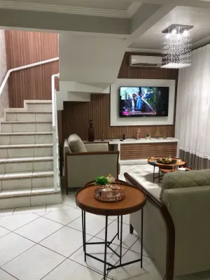 Vendo casa na Praia de Fora (aceito permuta)