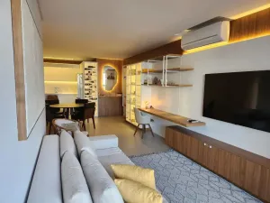 Apartamento 50 metros da praia de Jurerê - Florianópolis - SC