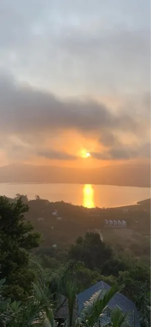Casa a venda no morro da ferrugem, vista espetacular?