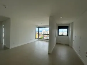 Apartamento de 2 dormitórios com vaga de garagem no Estreito