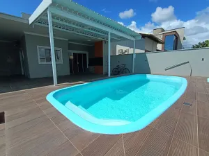 Casa com piscina financiável