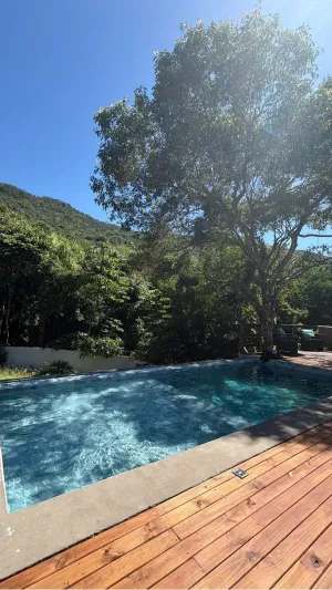 MINI SITIO URBANO IDEAL PARA QUEM PROCURA PAZ!