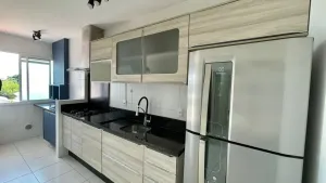 Apartamento de dois dormitórios com suíte na praia de  Canasvieiras - Florianópolis - SC