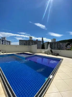 2 quartos sendo 1 suíte- sacada co churrasqueira- piscina coletiva  - Itacorubi - Florianó