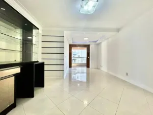 Apartamento 3 Quartos com 1 Suíte e 131m² - Campinas - EST