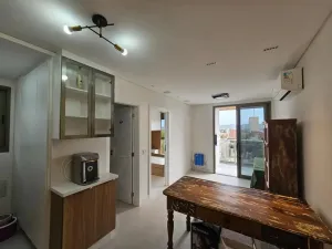 Apartamento novo na praia de Jurerê. - Florianópolis - SC
