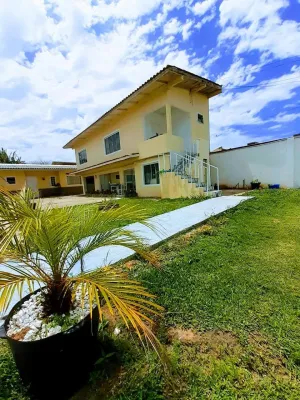 Casa para venda com 160 metros quadrados com 5 quartos em Campeche - Florianópolis - Santa