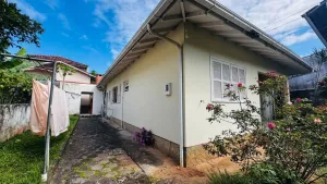 Casa à Venda, 2 Quartos, 3 Vagas, Terreno 297,50m², Itaguaçu, Florianópolis - SC