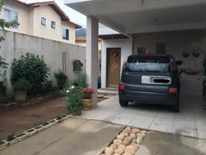 Casa disponível para à venda próximo a São João do Rio Vermelho, Florianópolis, SC