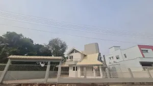 Casa residencial com 4 dormitórios Pedra Branca - Palhoça - SC
