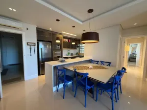Apartamento  á venda decorado em condomínio pé na areia na Cachoeira do Bom Jesus