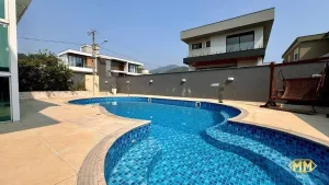 Casa disponível para à venda próximo a Ingleses do Rio Vermelho, Florianópolis, SC