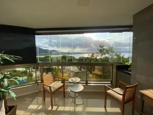 Apartamento com 3 dormitórios em João Paulo - Florianópolis - SC